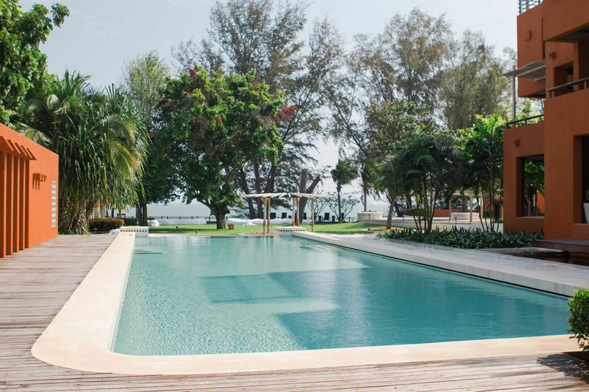 Hotel Tortugas Hua Hin