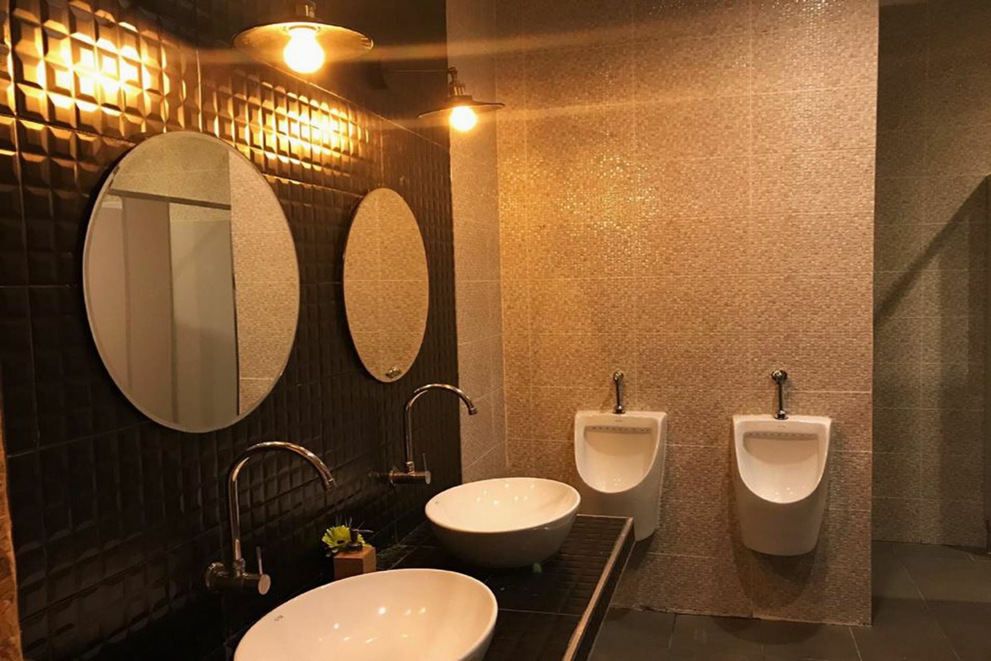 Rowhou8e 106 Hua Hin