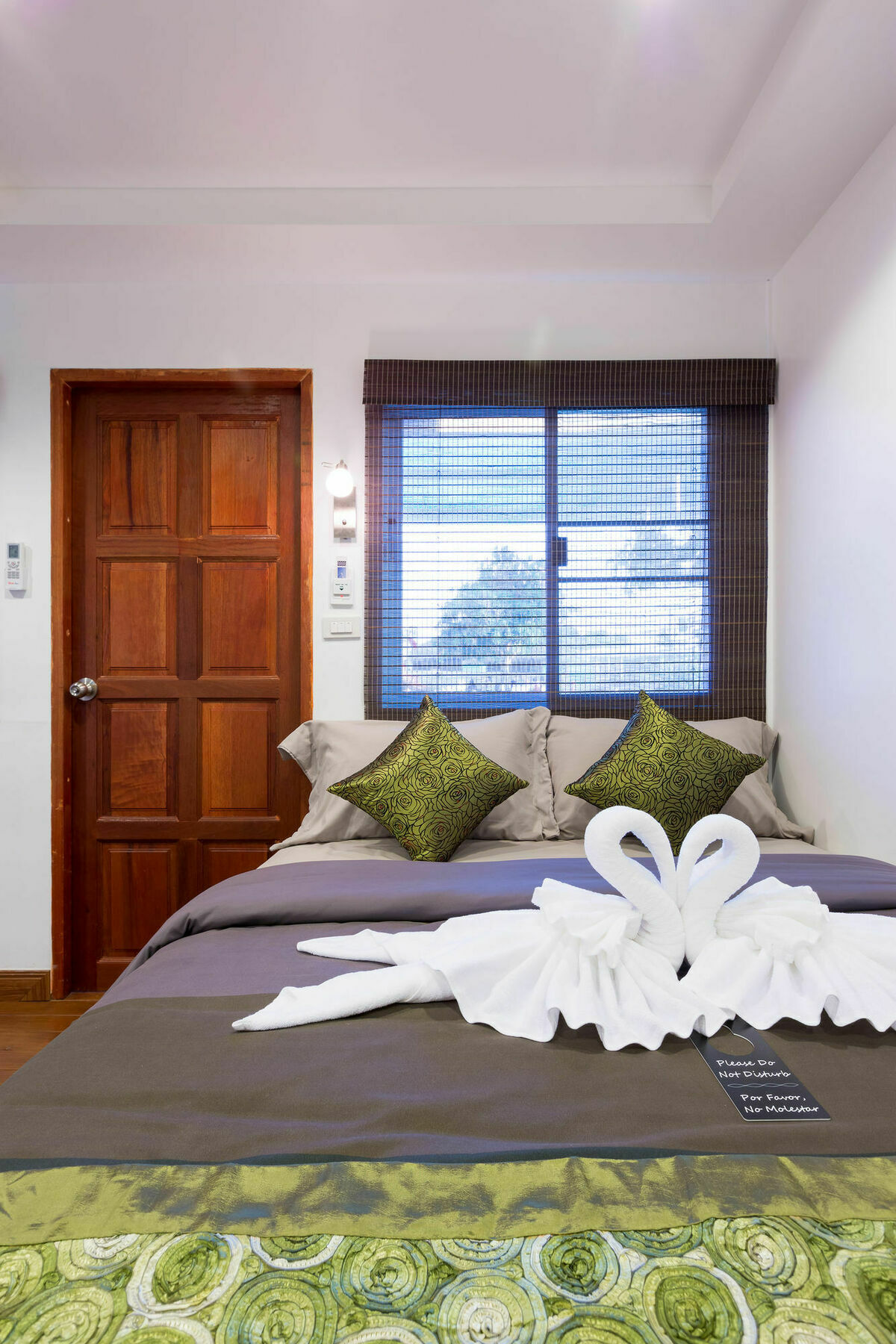 Electric Mango Luxury 3* Hua Hin