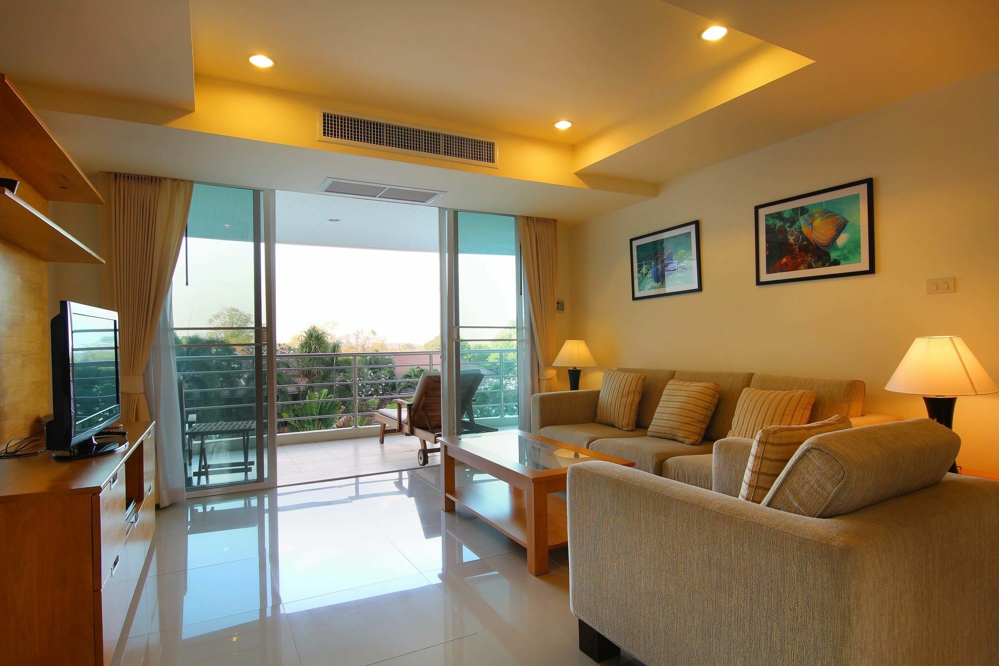 Hotel Searidge By Natavisan Hua Hin