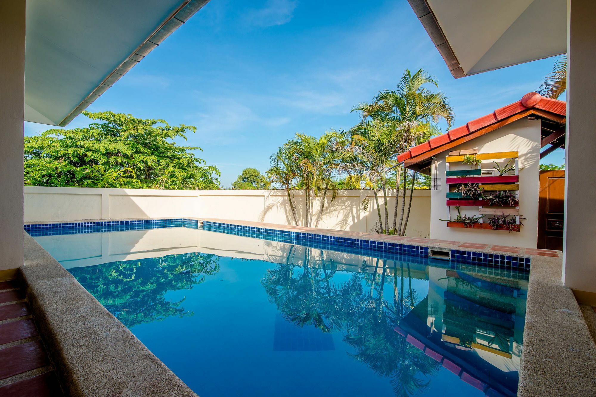 Villa Baan Secret Party Pool