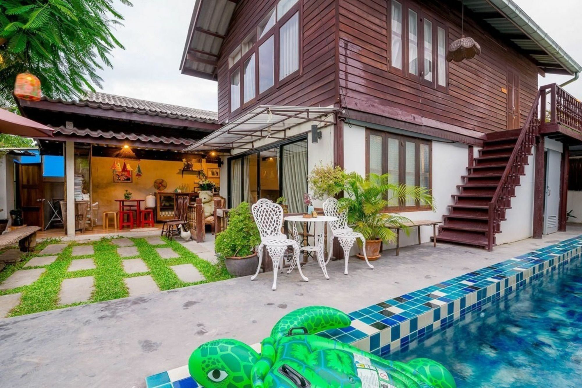 Great B Pool Hua Hin