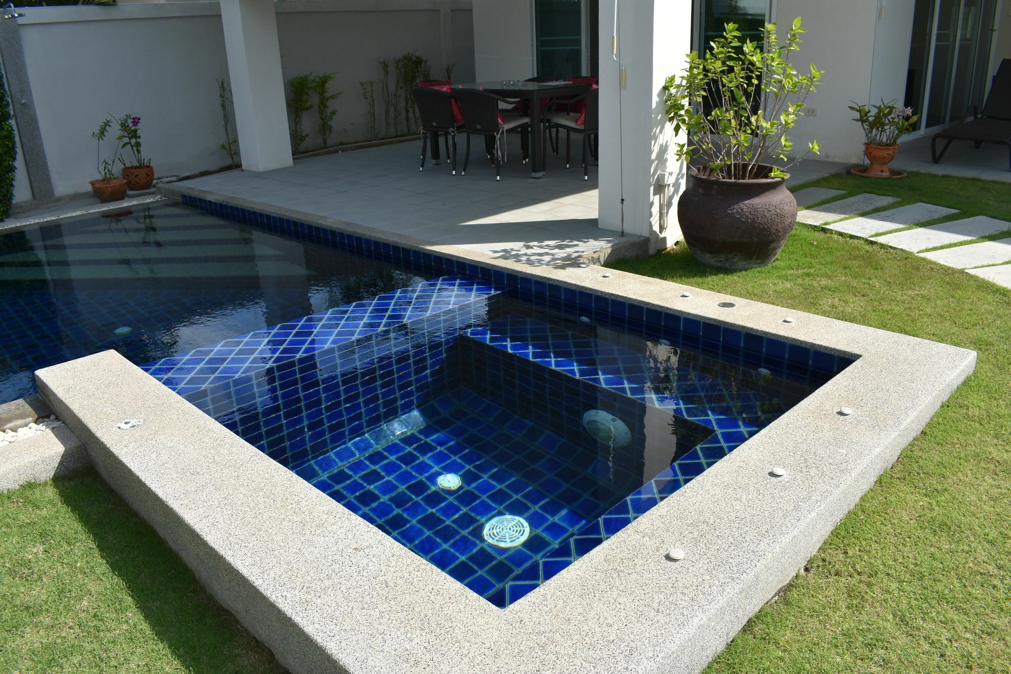 Sara Villa Hua Hin