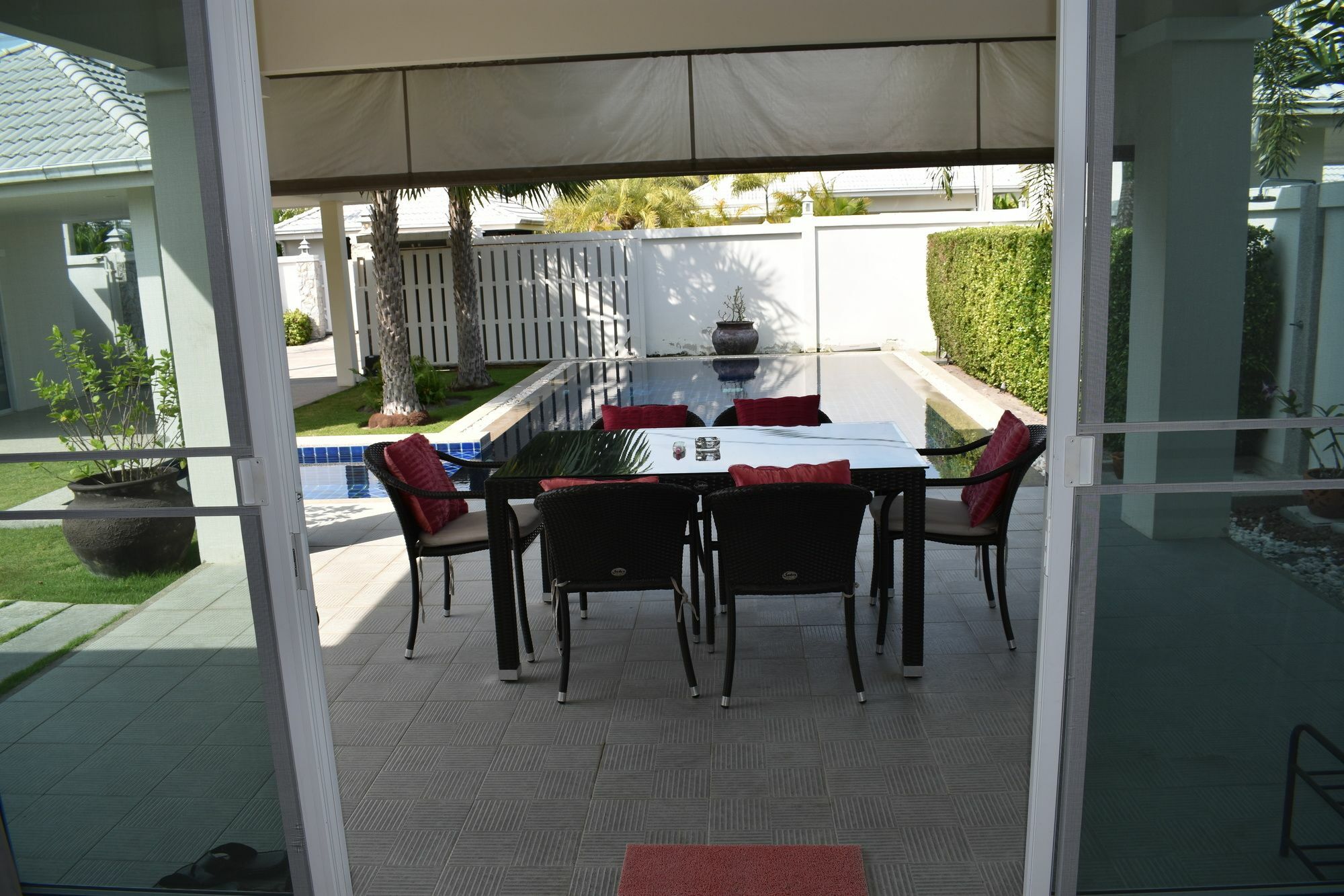Sara Villa Hua Hin