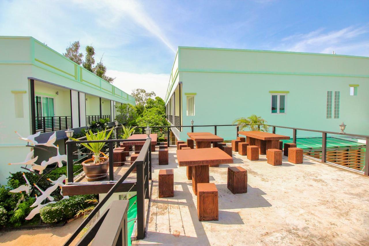 Hotel Baan Noppadol