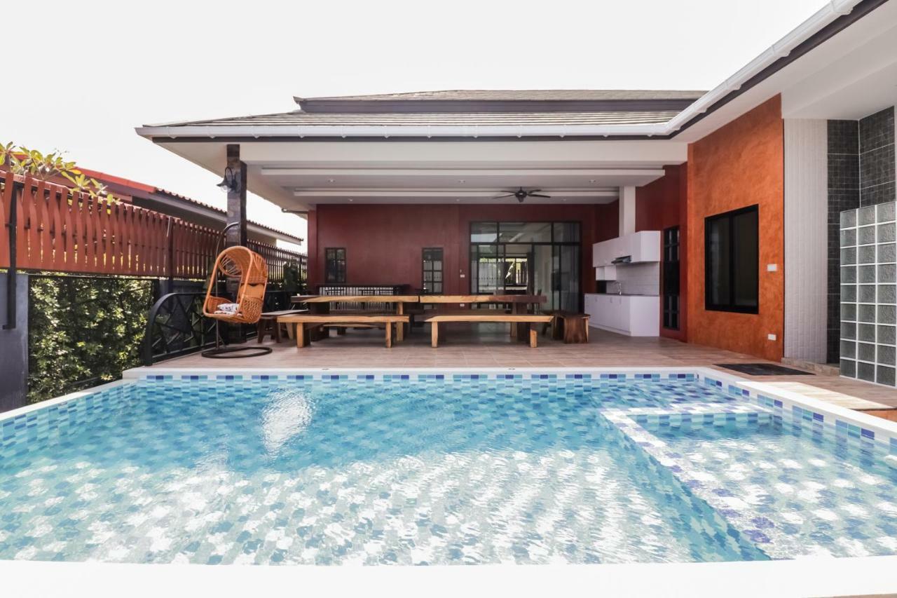 Baan Noppadol Loft Hotel