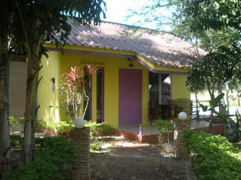 Greenfield Valley Fishing Resort 2*