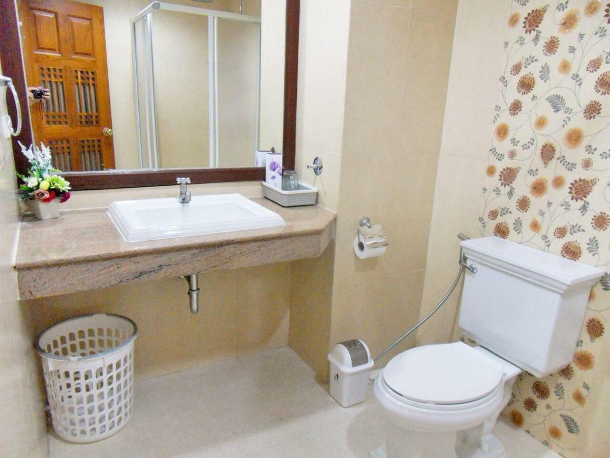 Apartment Baan Klang Condominium 210