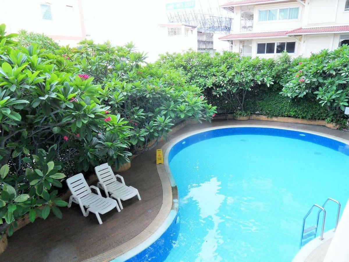 Baan Klang Condominium 210 * Hua Hin