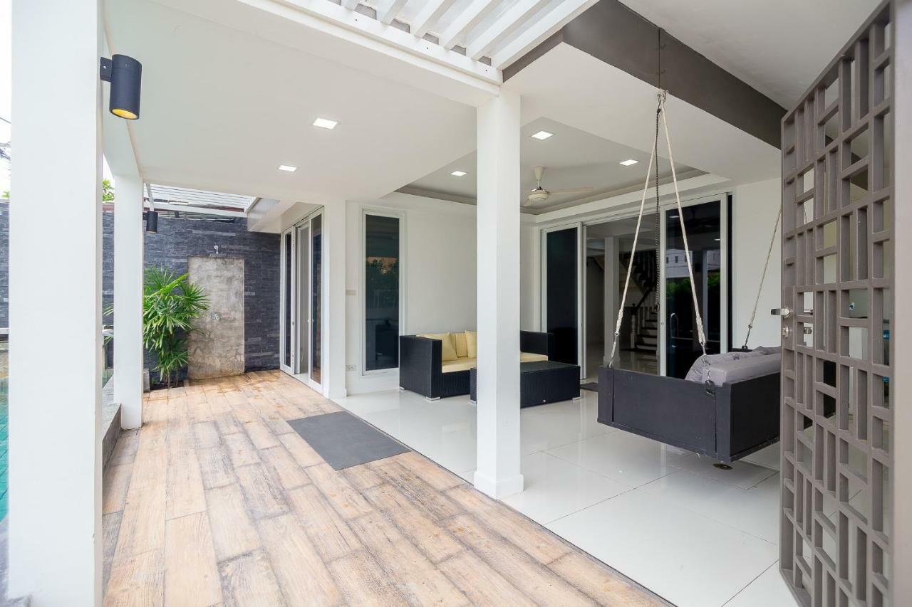 Holiday home Modern Pool House *