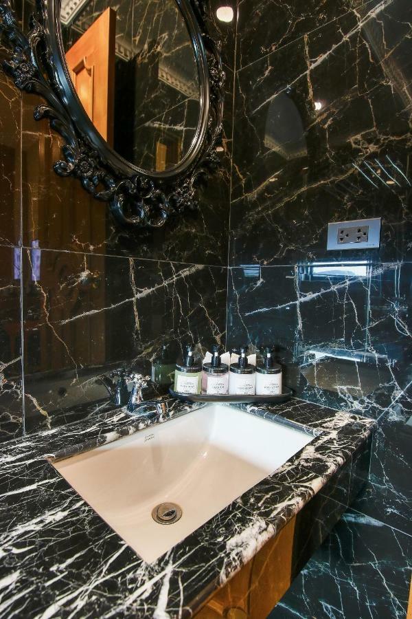 A Hotel 4*
