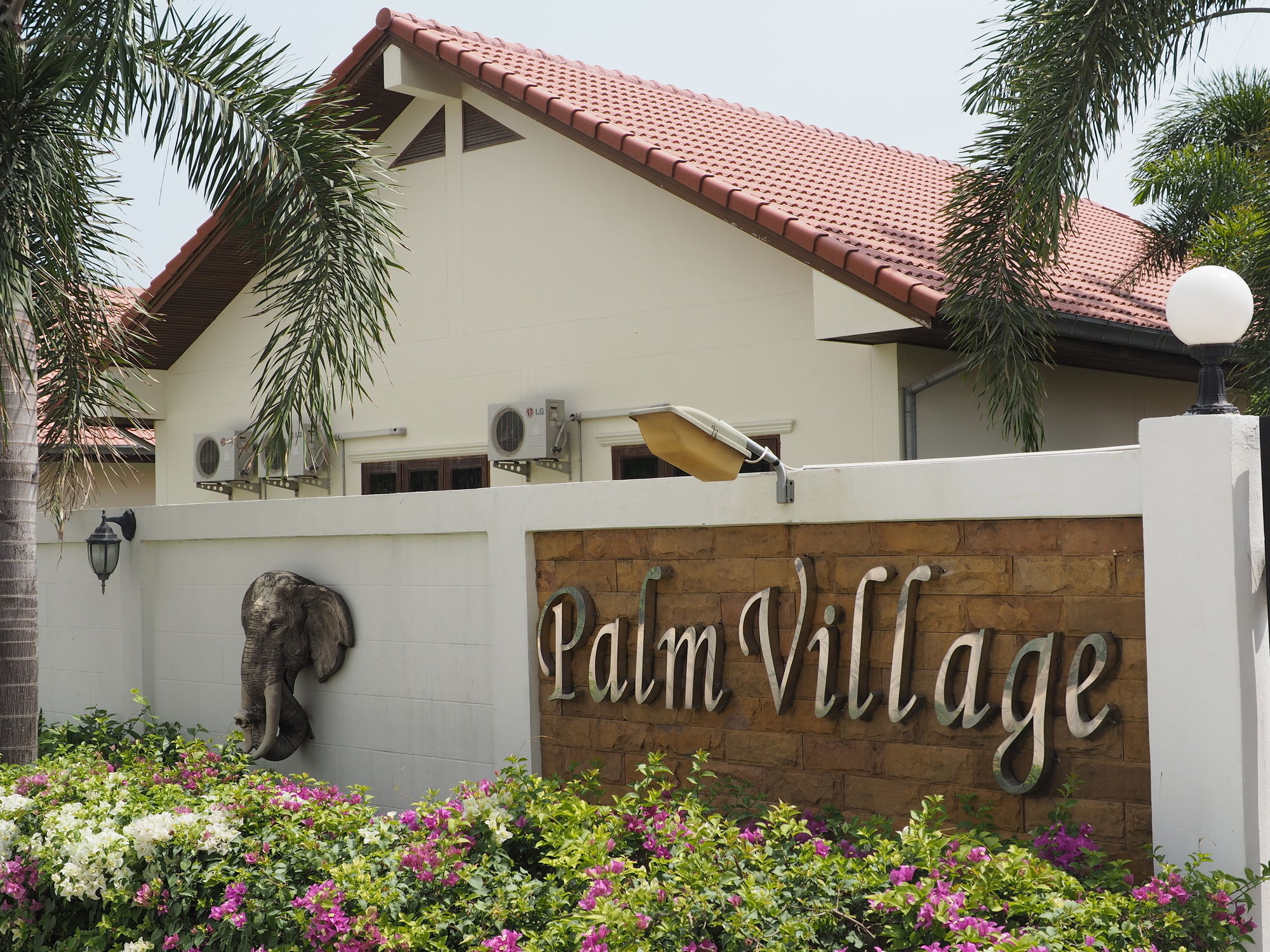 Palm Village Villa