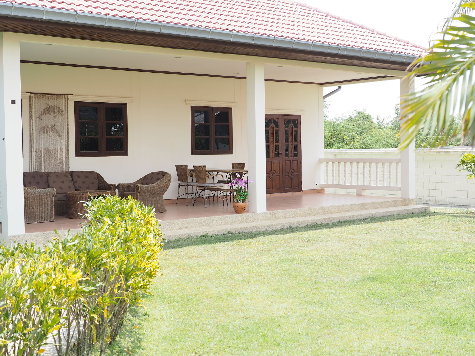 Palm Village * HHQ