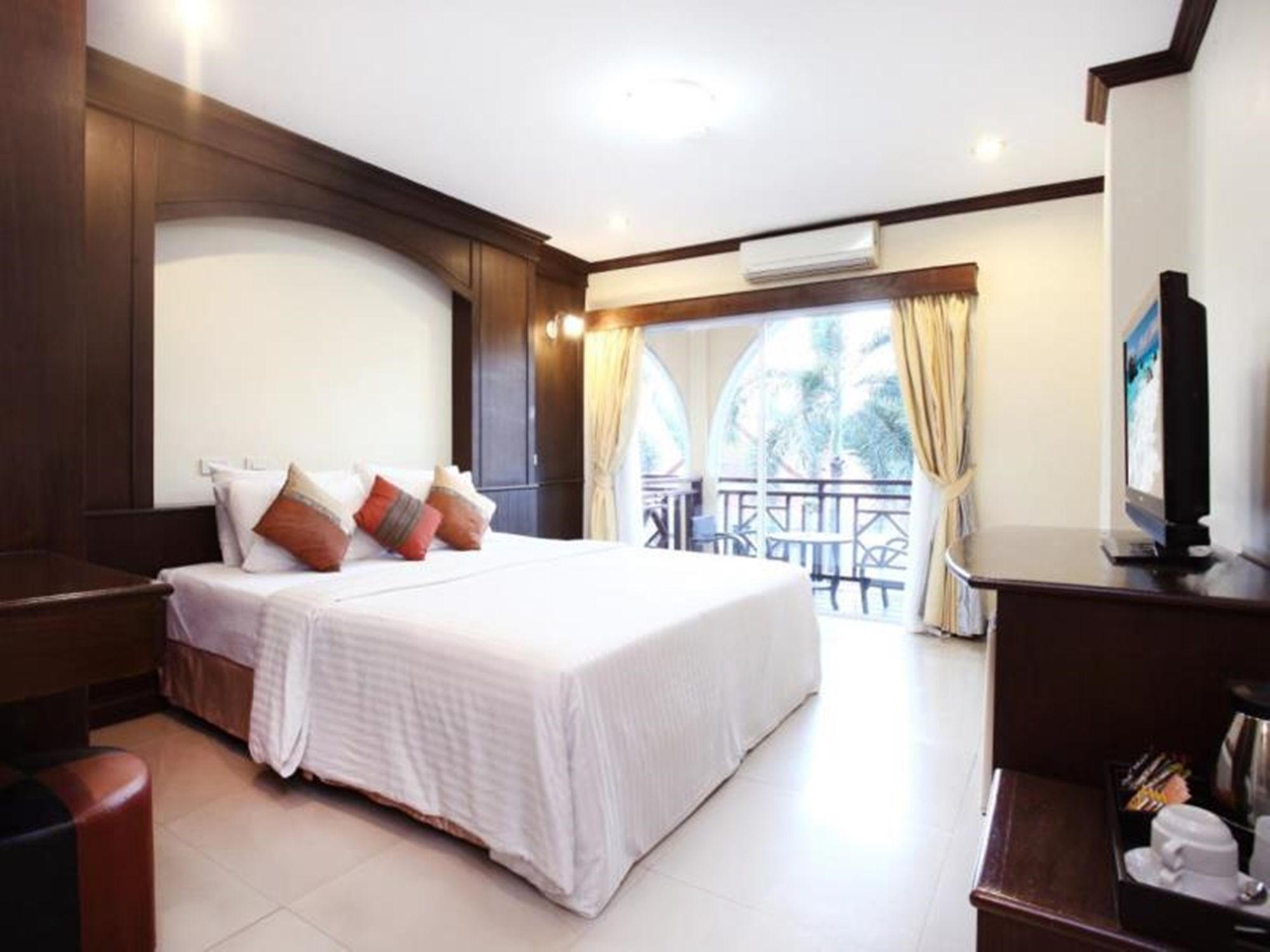 H2 Hotel Hua Hin