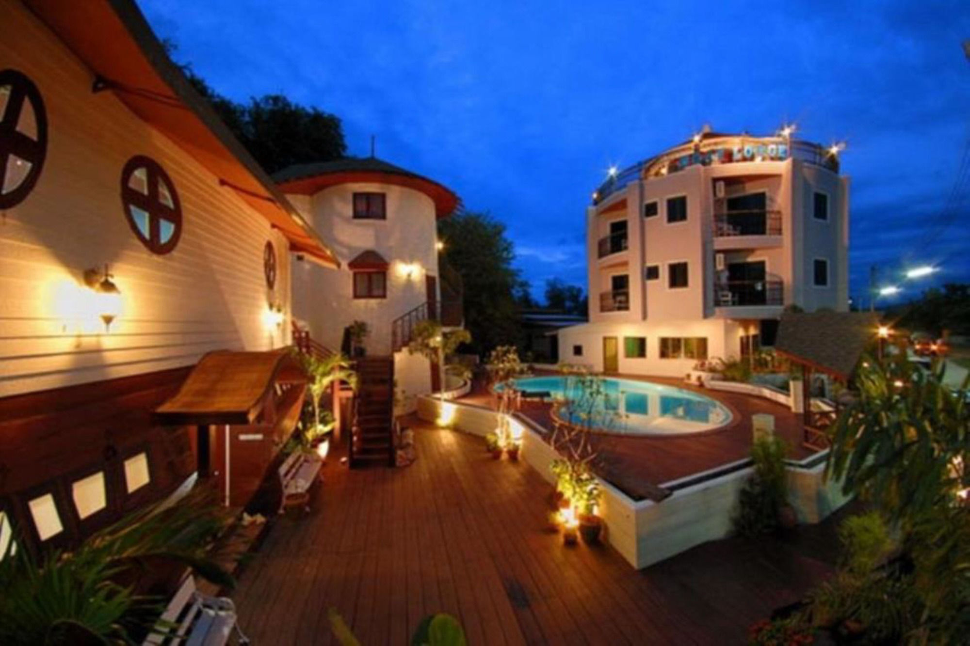 Hotel Boat Hua Hin