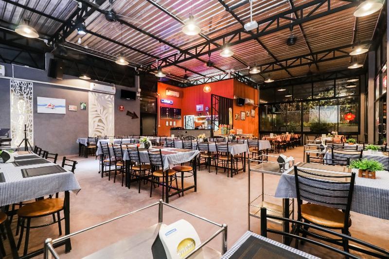 Hotel Baan Noppadol Loft 3*