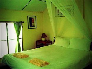 Baan Somboon Apartment