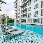 Summer Hua Hin By Favstay