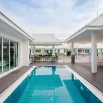 Wan Arun Houses