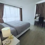 Luxury 2 Bedrooms Condo In Kho Takiab