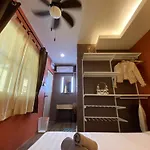 Varietyd-Dayhostel Huahin