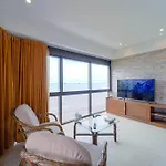Beachfront 2 Bed Condo With Seaview! - Bw2