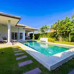 4 Bedroom Private Pool Villa - Mr51