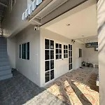 Modern Getaway In The City