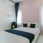 Capital O 1009 Leleaf Valley Pool Villa Resort Hua Hin