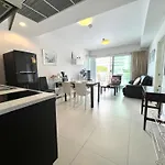 Baan Sanpluem Hua Hin By Pat D401