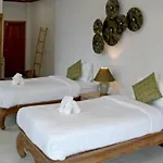 Small Hotel