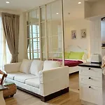 Summer Huahin Condo Pool View By Dome