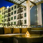 Triple Z Hotel