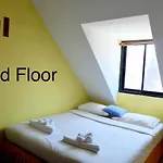 Kaneng Guesthouse