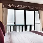 Sea Memories White Sand Beach Hotel