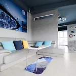 The Moon Hostel Huahin