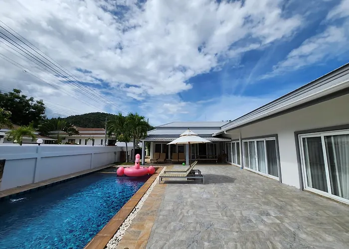 ปุณิกา พูล วิลล่า หัวหิน Punika Pool Villa Hua Hin