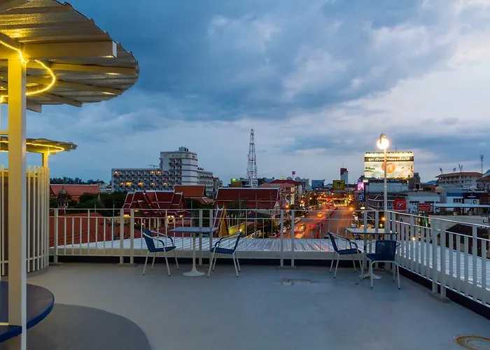 The Moon Hostel Huahin