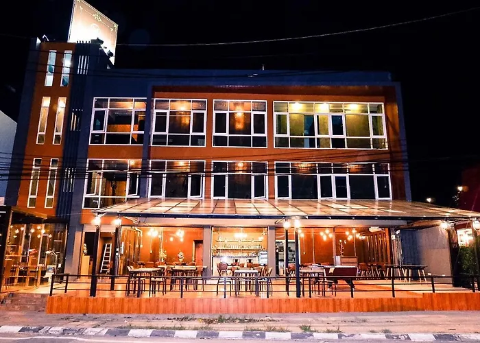 M.J. Gallery Poshtel