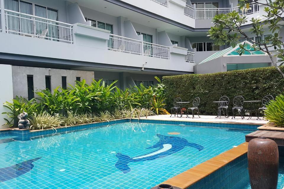 Baan Suksiri Inn