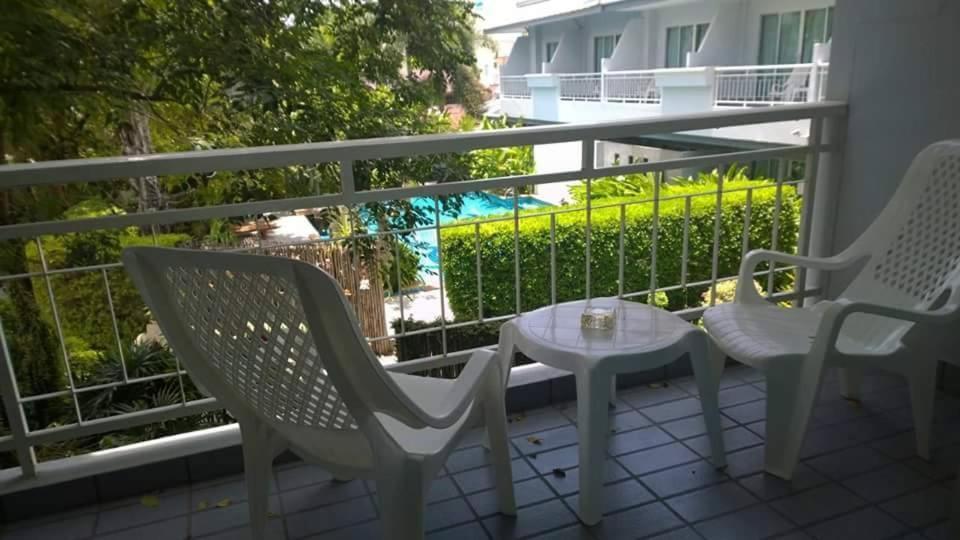Inn Baan Suksiri