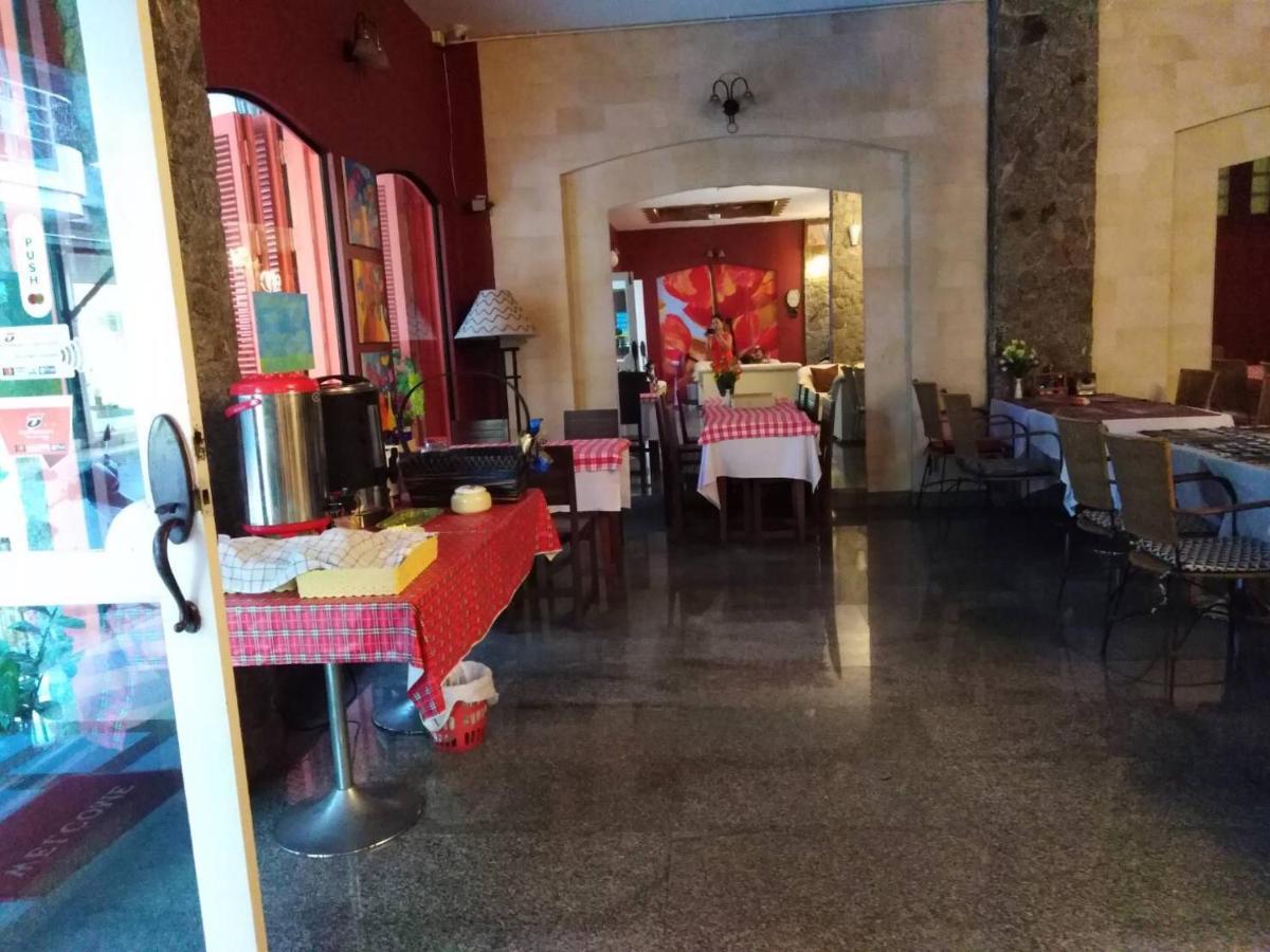 Oyo 897 Ansu Hotel