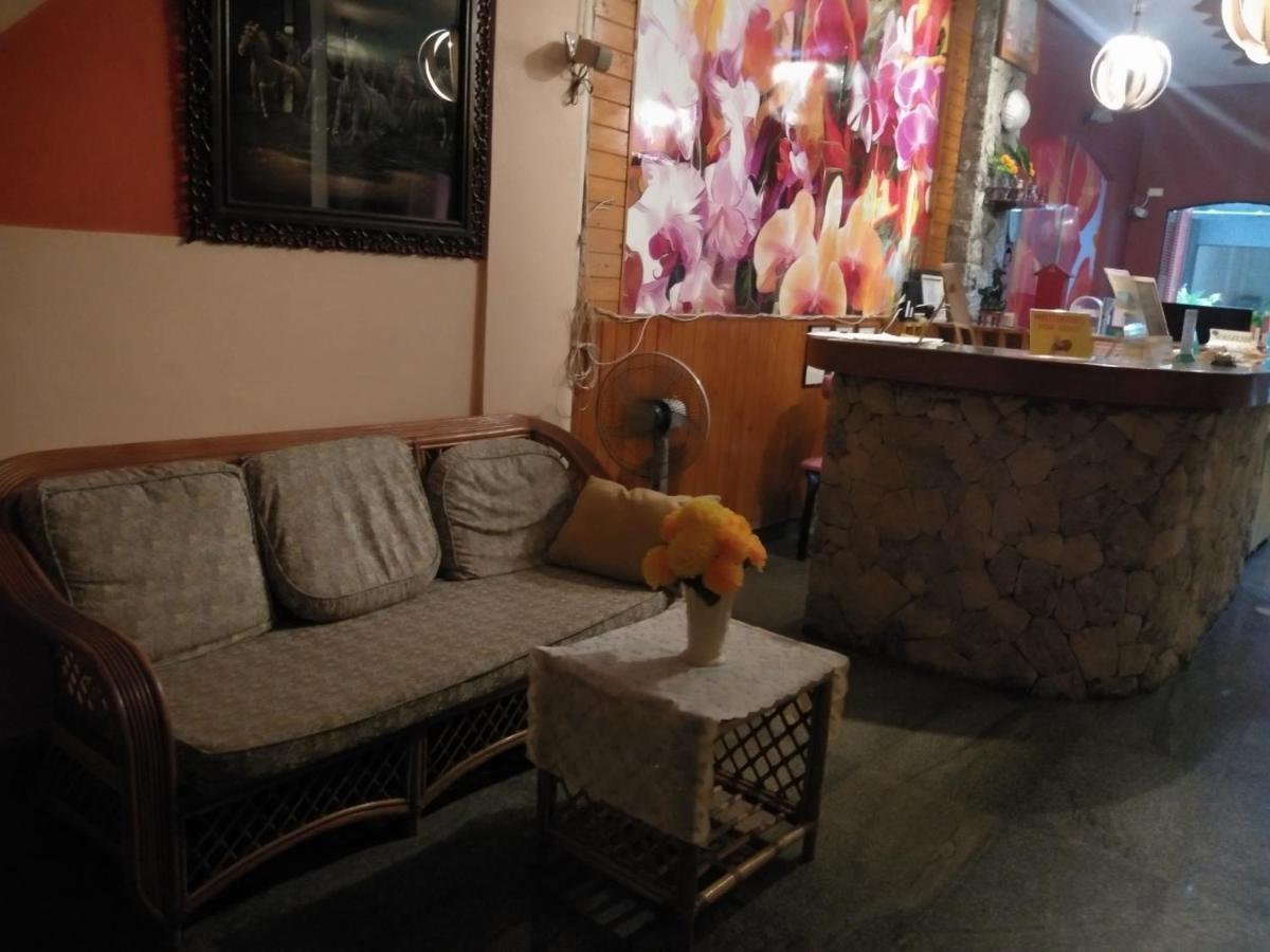 Hotel Oyo 897 Ansu 3*
