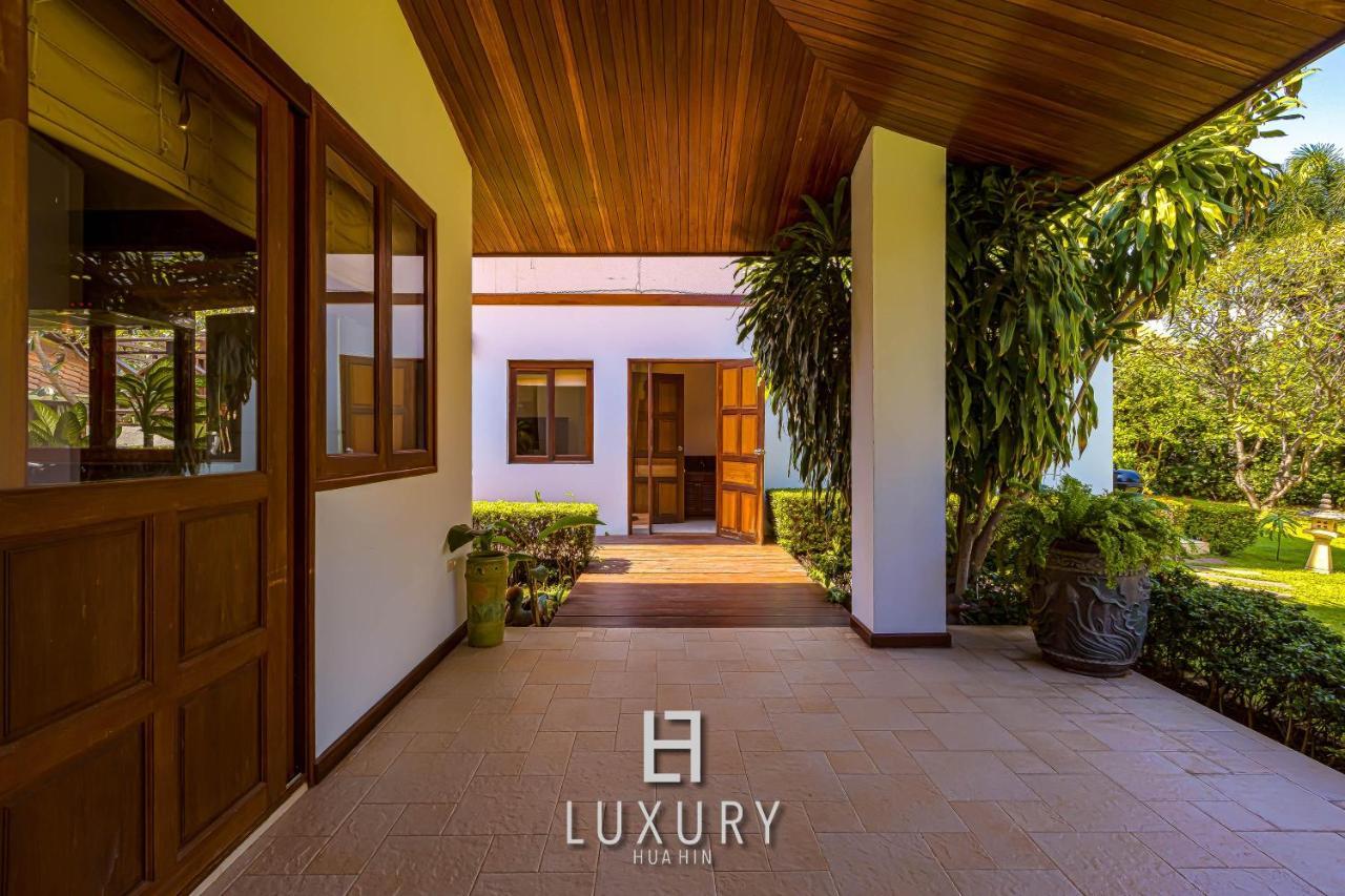 Villa 5 Bedroom Bali Style Mansion Wl2 *