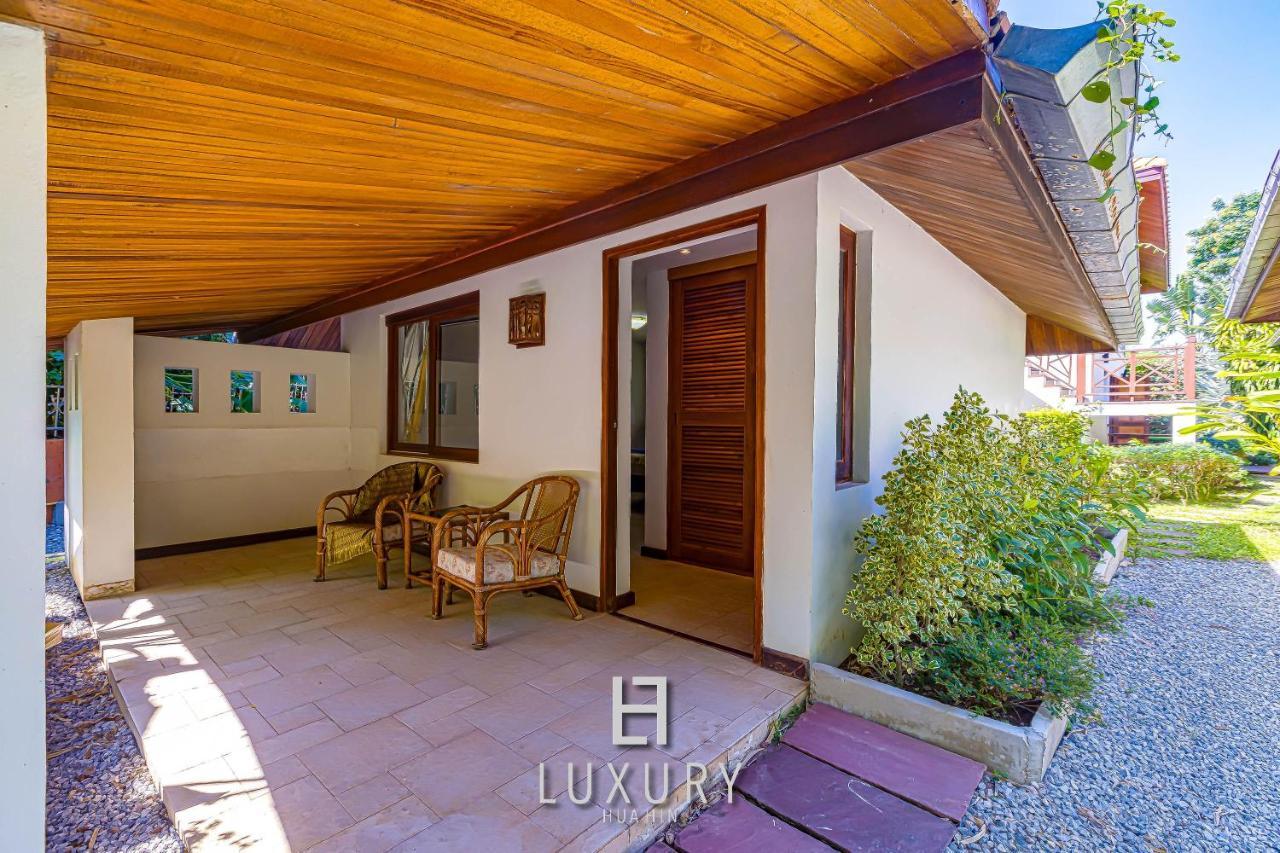 Villa 5 Bedroom Bali Style Mansion Wl2 HHQ