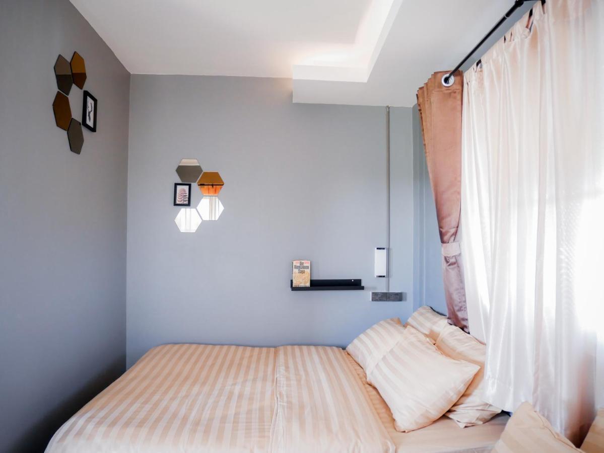 Varietyd-dayhostel Hostel