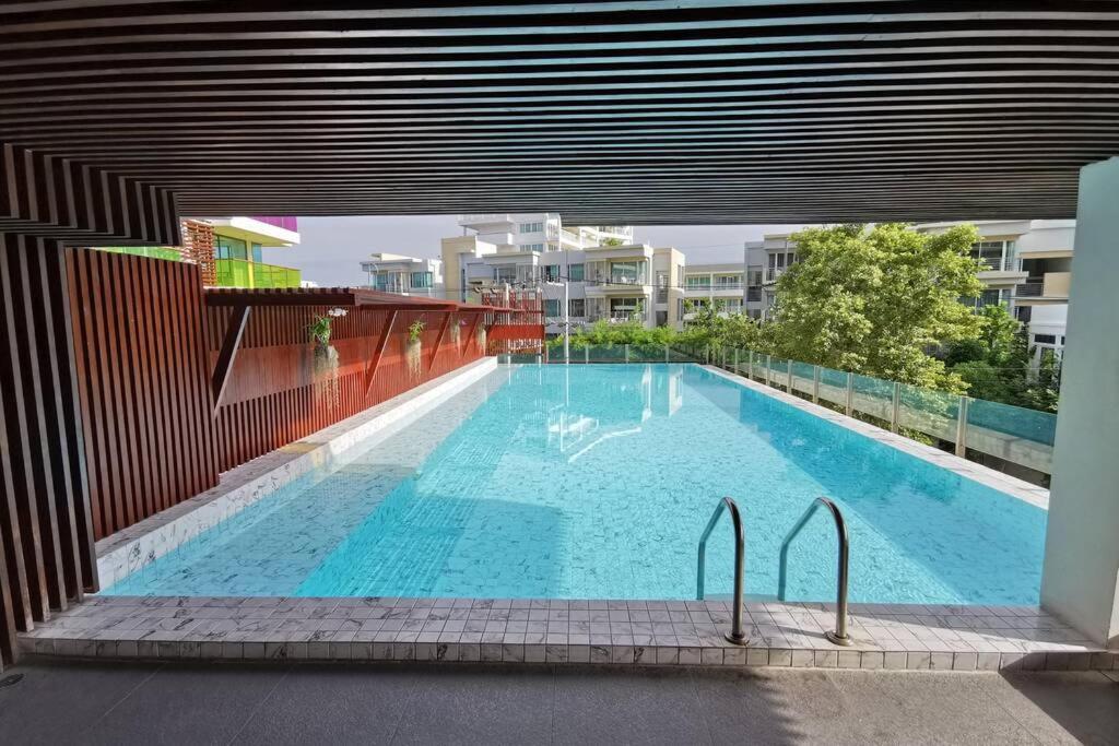 City Town 200m Beach Apartment Hua Hin