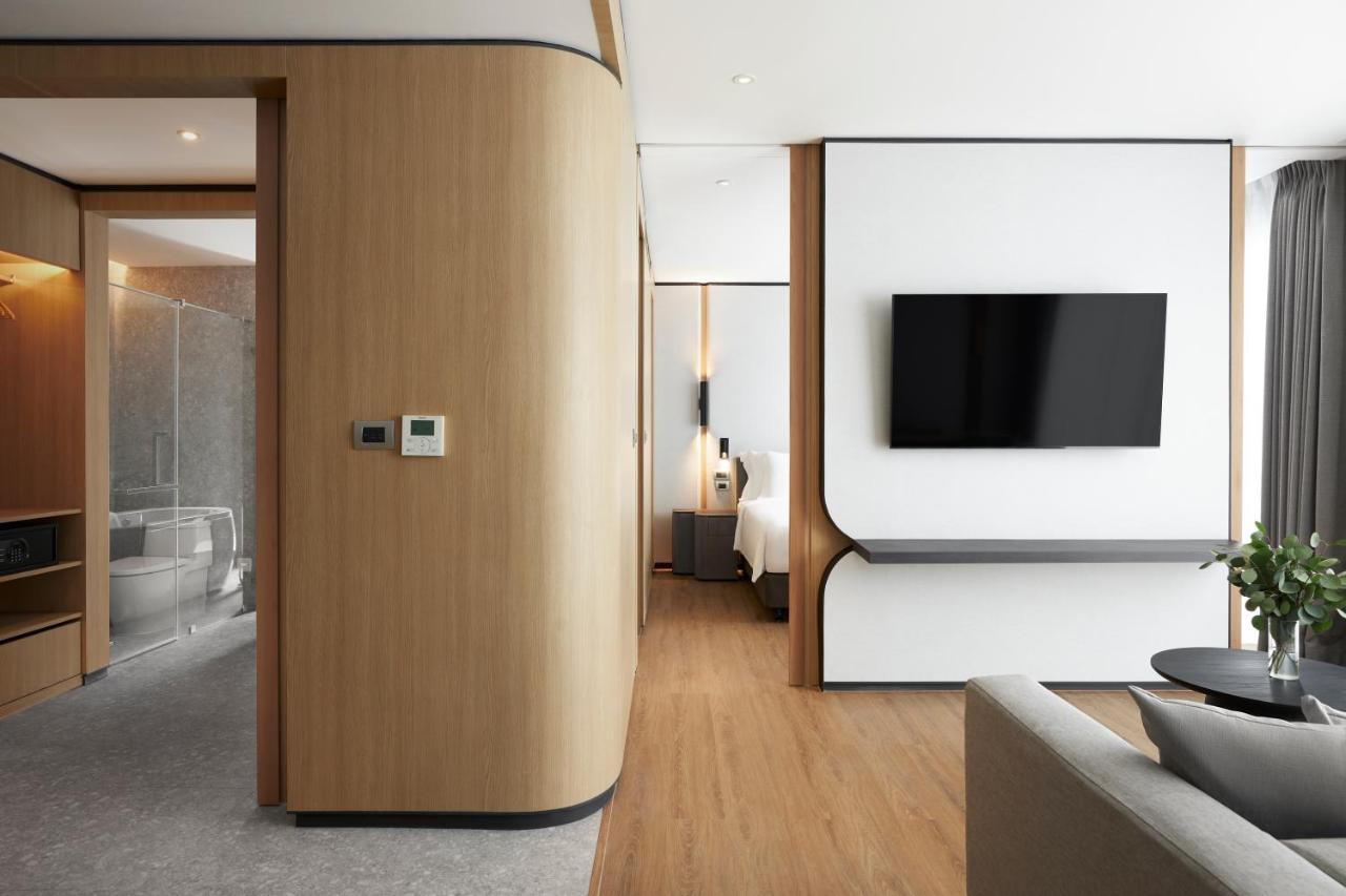Dusitd2 Hotel 4*