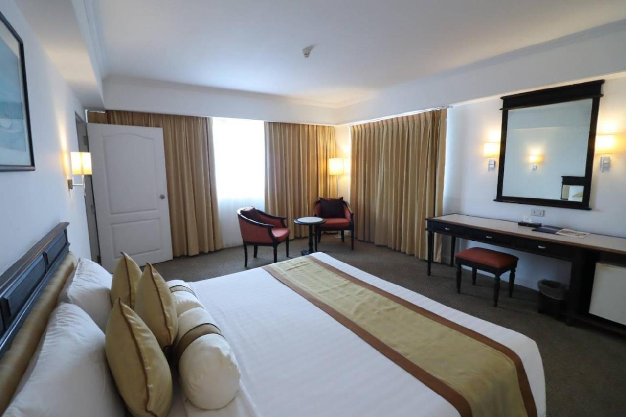 Hotel Grand And Plaza - Sha Extra 3*