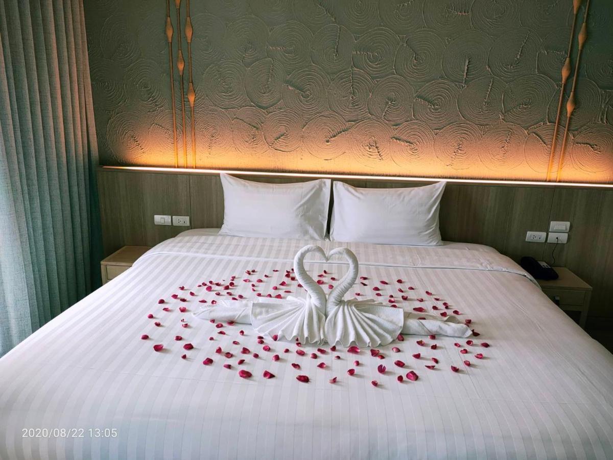 Hotel Isanook & Hua Hin